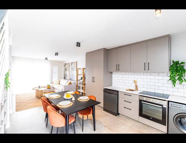 2 BEDROOM TOWNHOUSE FOR SALE IN NAHOON VALLEY PARK
